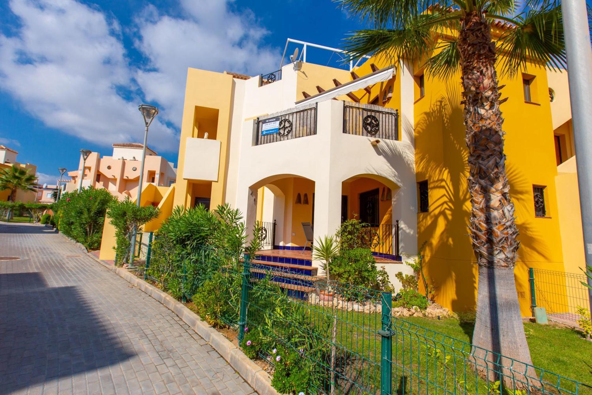 Punta Prima Casa Lejlighed Torrevieja Eksteriør billede